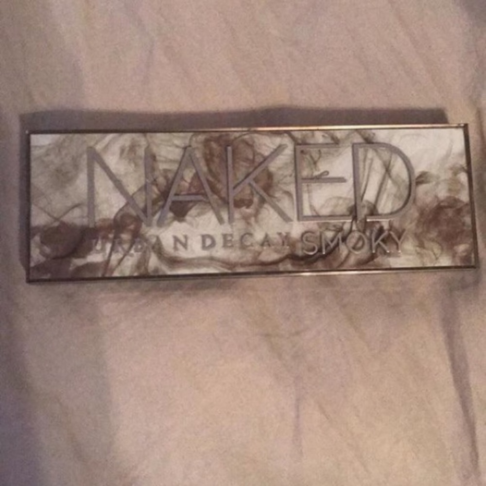 Naked smoky